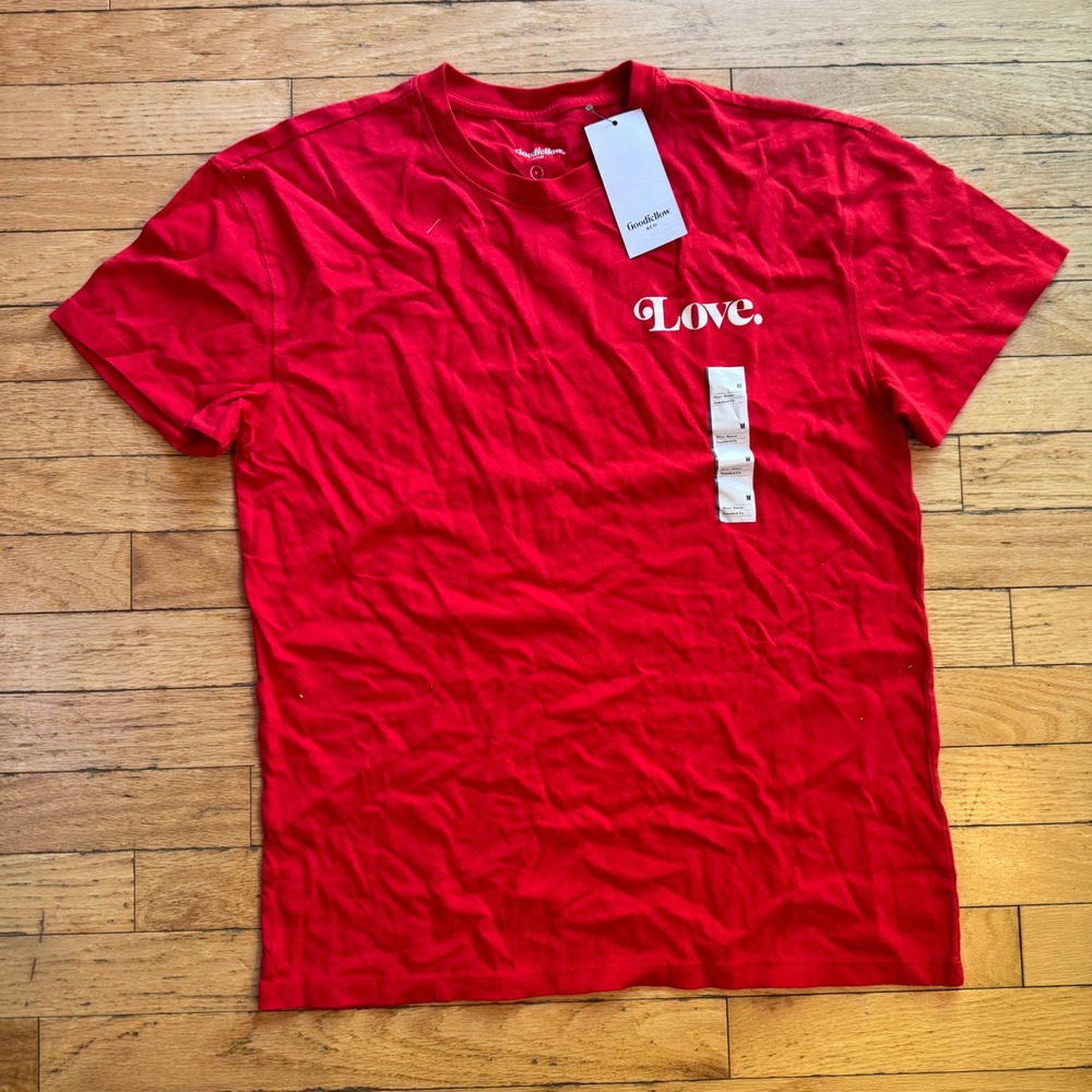 Goodfellow & Co Men Love Graphic T-Shirt Red Short Sleeve 100% Cotton Medium NEW
